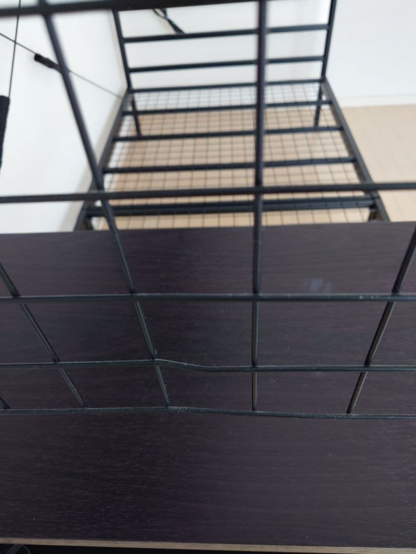 ※直接引き取り限定※ デスク.コンセント付き ベッドフレーム シングル