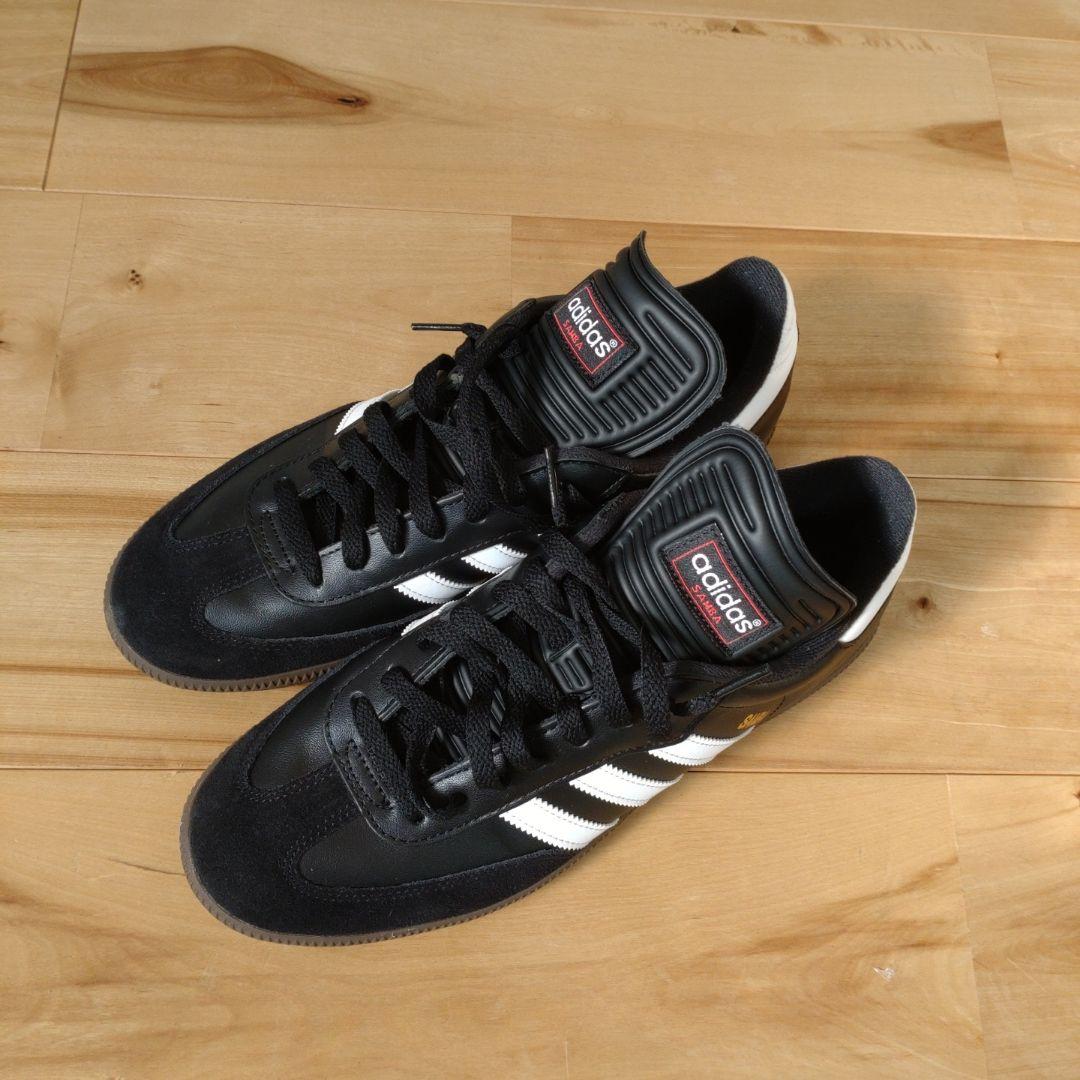 adidas サンバ　ブラック/ホワイト スニーカー