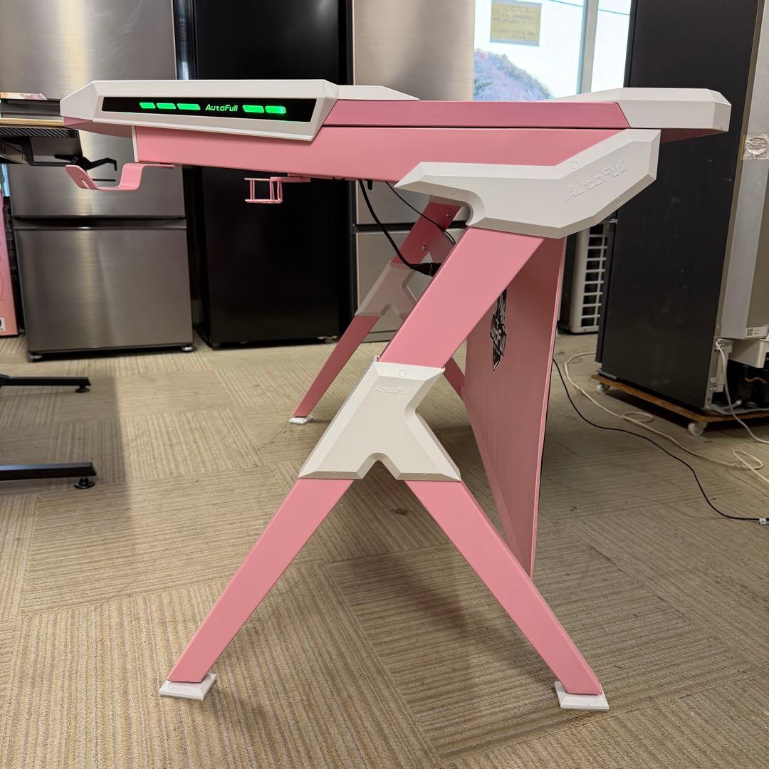 【美品‼️】Autofull オートフル ゲーミングデスク ワイヤレス充電　ピンク