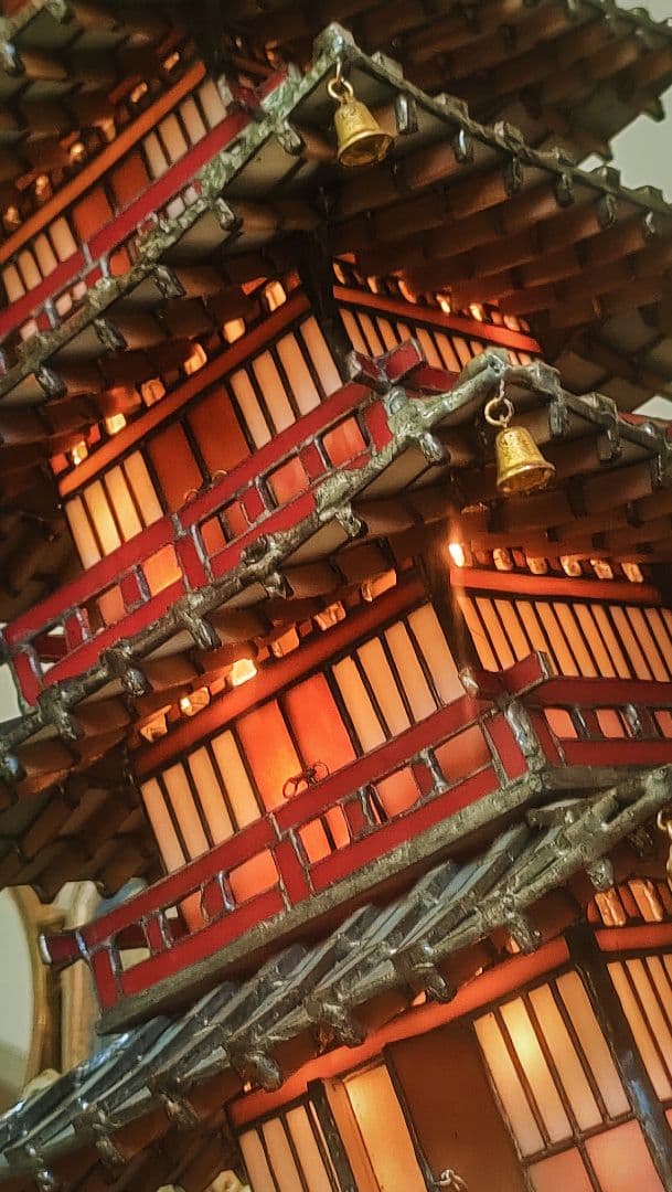 【圧巻 ☆ 世界唯一・一級品】ステンドグラス五重塔　美術工芸品　ビンテージランプ