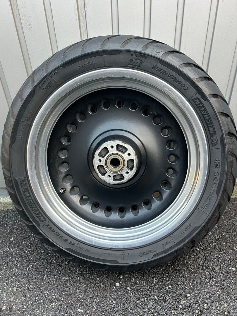 ハーレー17インチホイールセット