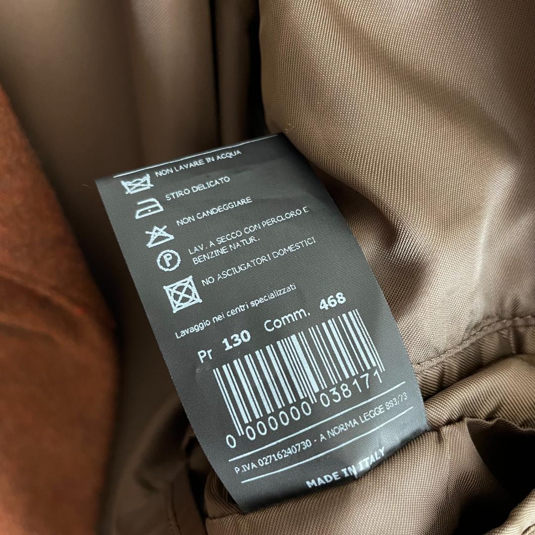 未使用 HEVO (r) 54 イタリア製 ダブルブレストコート ウール