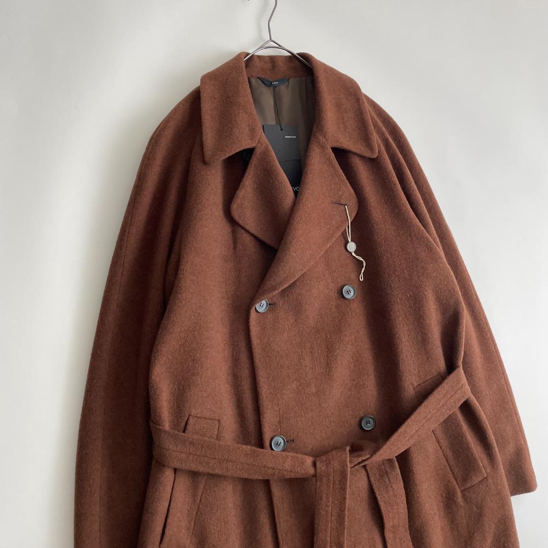 未使用 HEVO (r) 54 イタリア製 ダブルブレストコート ウール