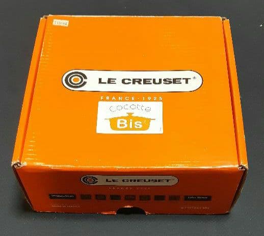 新品　赤　ル・クルーゼ LECREUSET ココット・ロンド 22cm 両手鍋