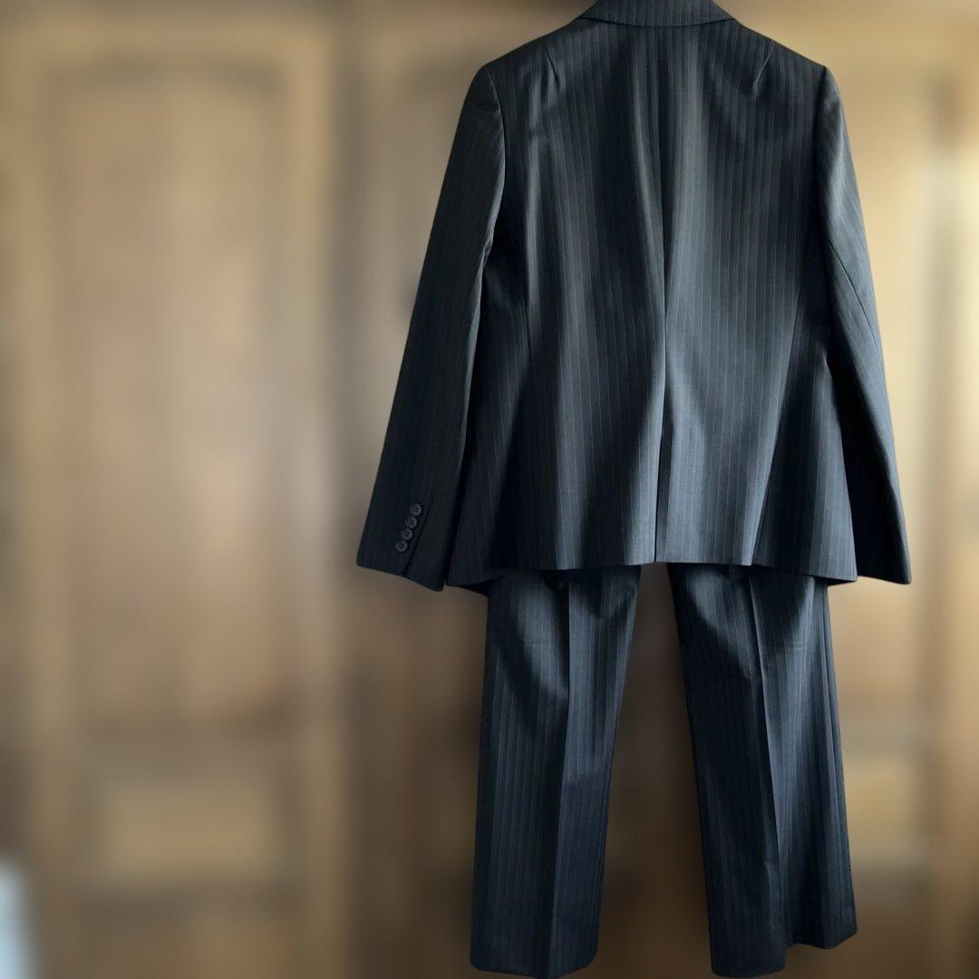 23 区　ストライプ ブラックスーツ サイズ44