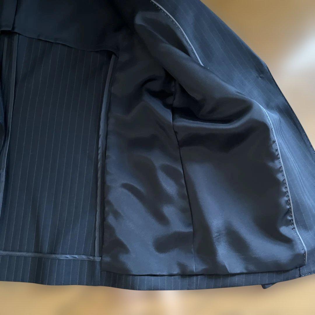 23 区　ストライプ ブラックスーツ サイズ44