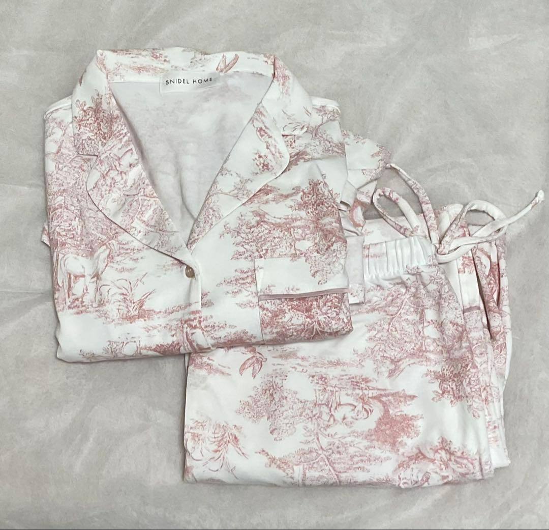 SNIDEL  2026年 福袋 パジャマ上下セット