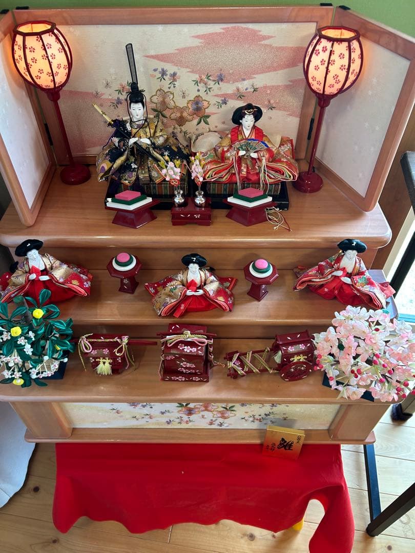 引き取り専用　ピンクの雛人形　とても可愛いです。　ひな祭り　飾り
