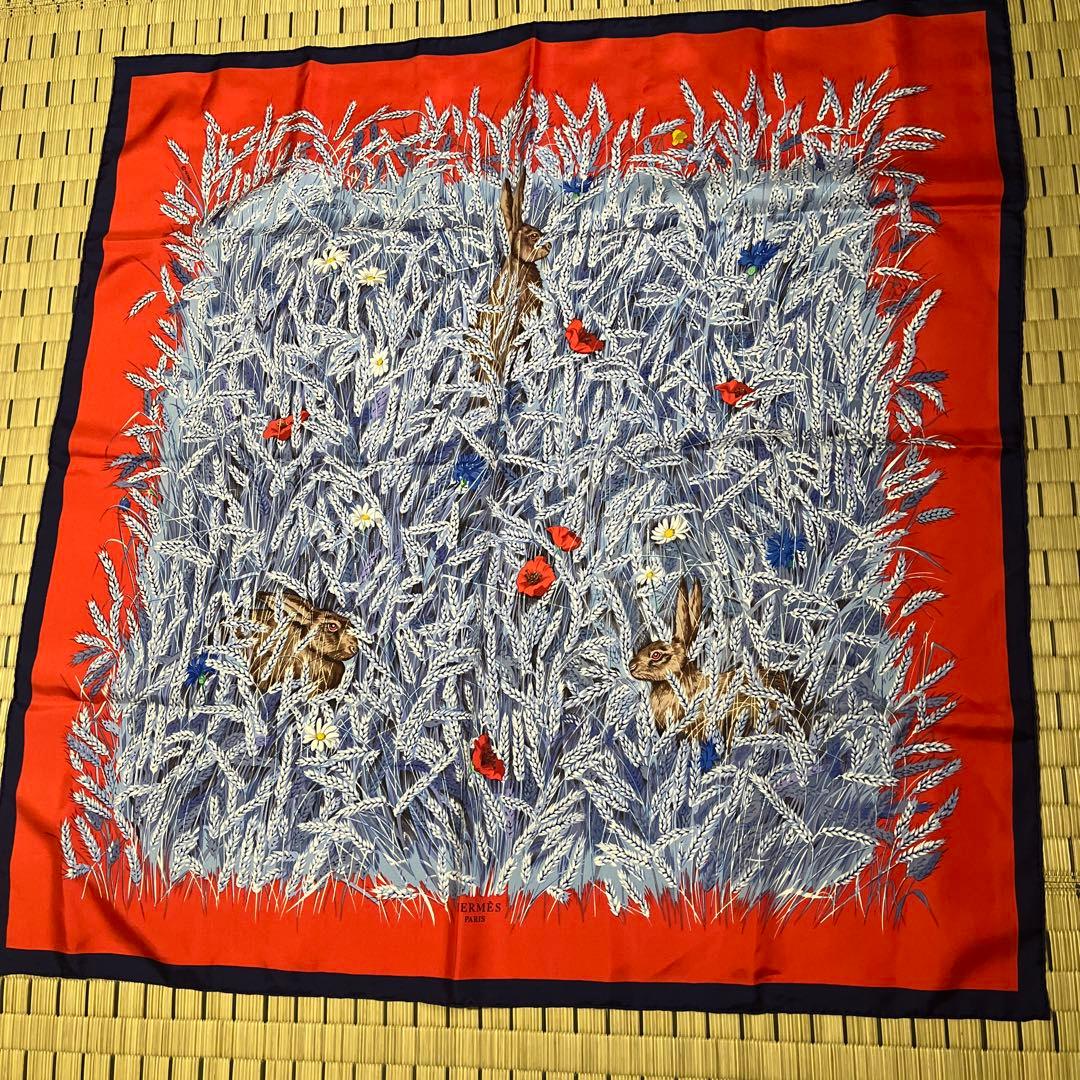 【セール中】エルメス　HERMES スカーフ　カレ90大判シルク100% ＊