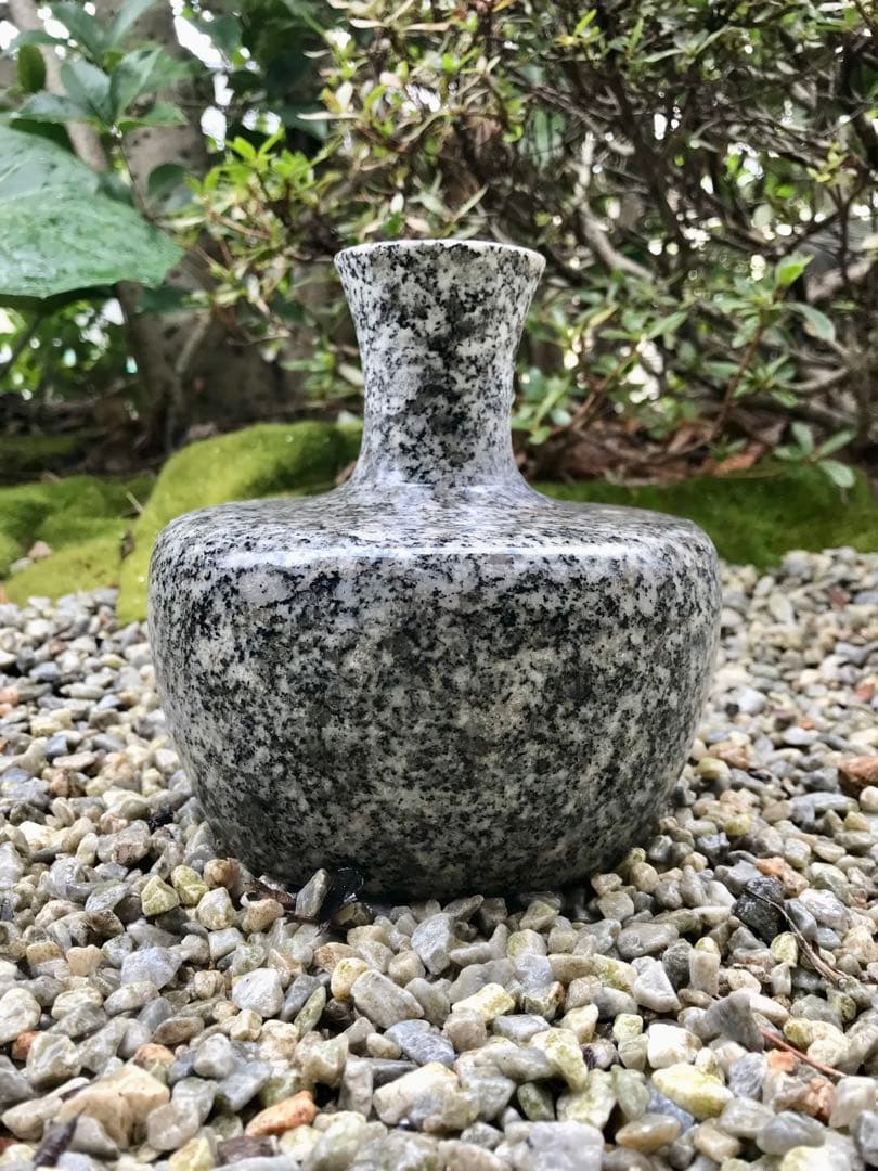 【御影石宝珠・関守石・オブジェ】庭石・置物・ガーデニング