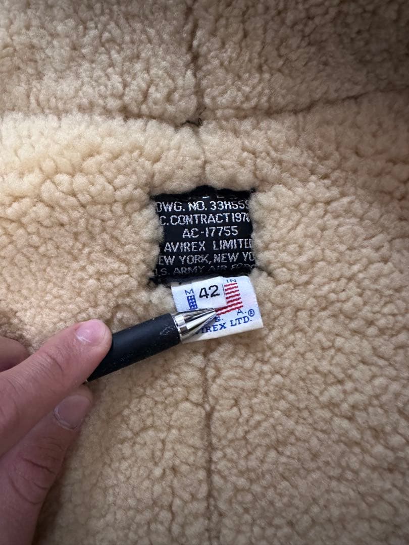 専用XL AVIREX B-3 リアルムートン フライトジャケット ボンバー