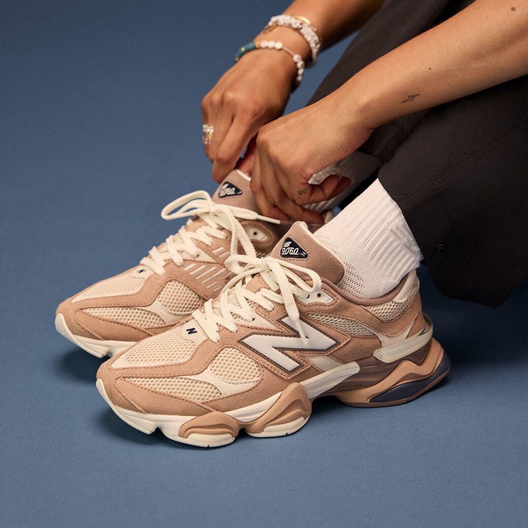 専用ニューバランス　U9060ETN　2010 2002 1000 スニーカー