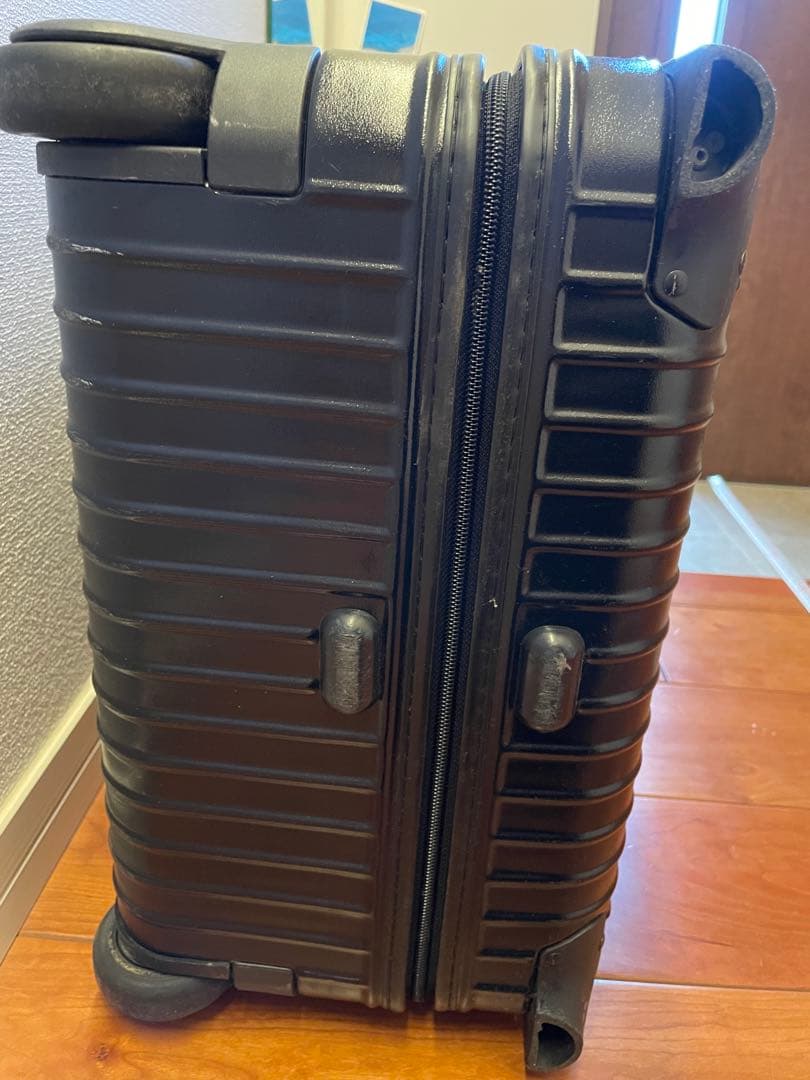 《King さま専用》廃盤モデルRIMOWAリモア サルサ　マットブラック2輪☆