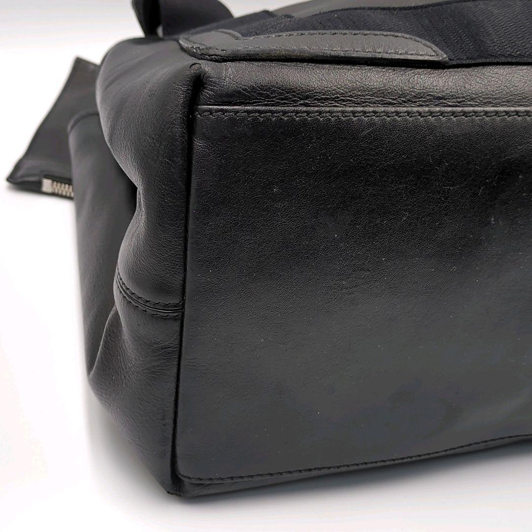 良品✨️BALENCIAGA　バレンシアガ　ハンドバッグ　パンチングロゴ