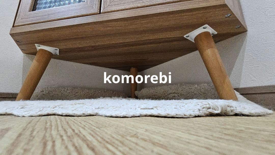 【引き取り限定】コーナーキャビネット　収納棚　コーナーラック　棚の高さ調整可能