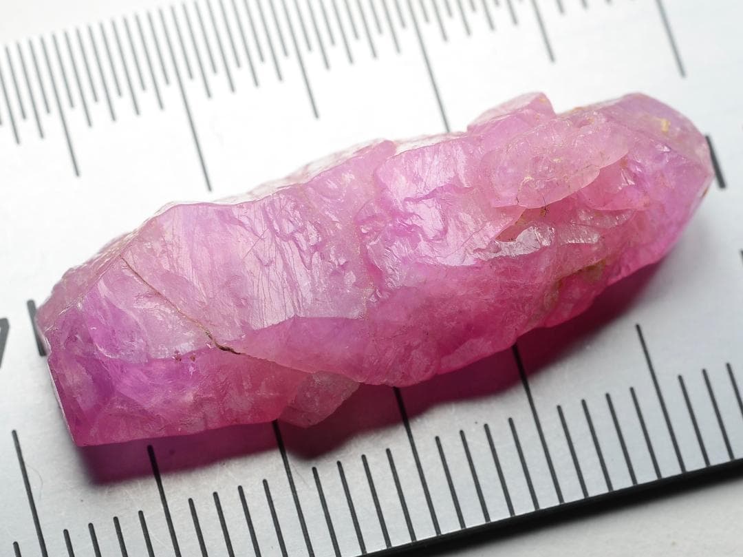 ピンクサファイア ★ ベトナム産 鉱物標本 原石 宝石 鉱石 ルビー 天然石 5