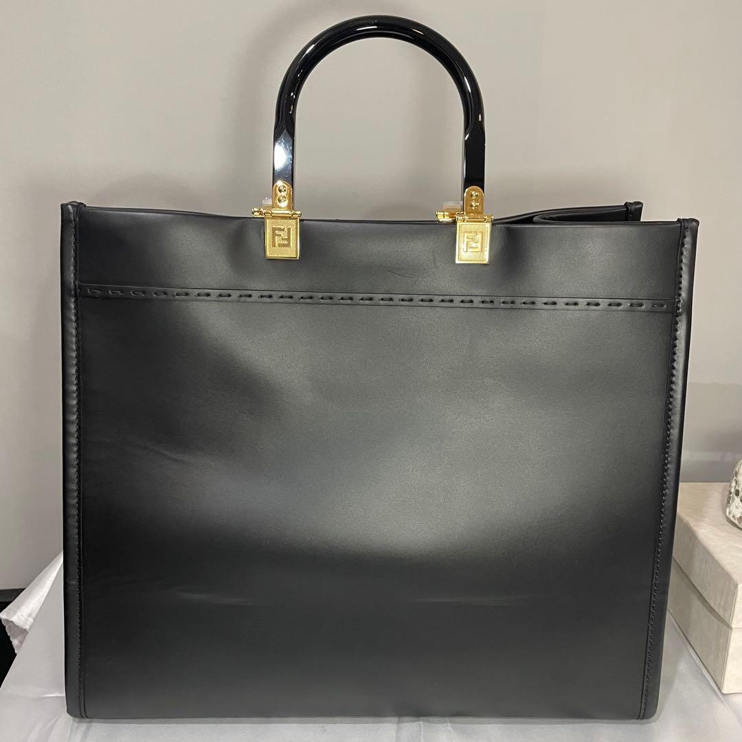 【鑑定済み】フェンダーチェ (FENDACE) トートバッグ ブラック レザー