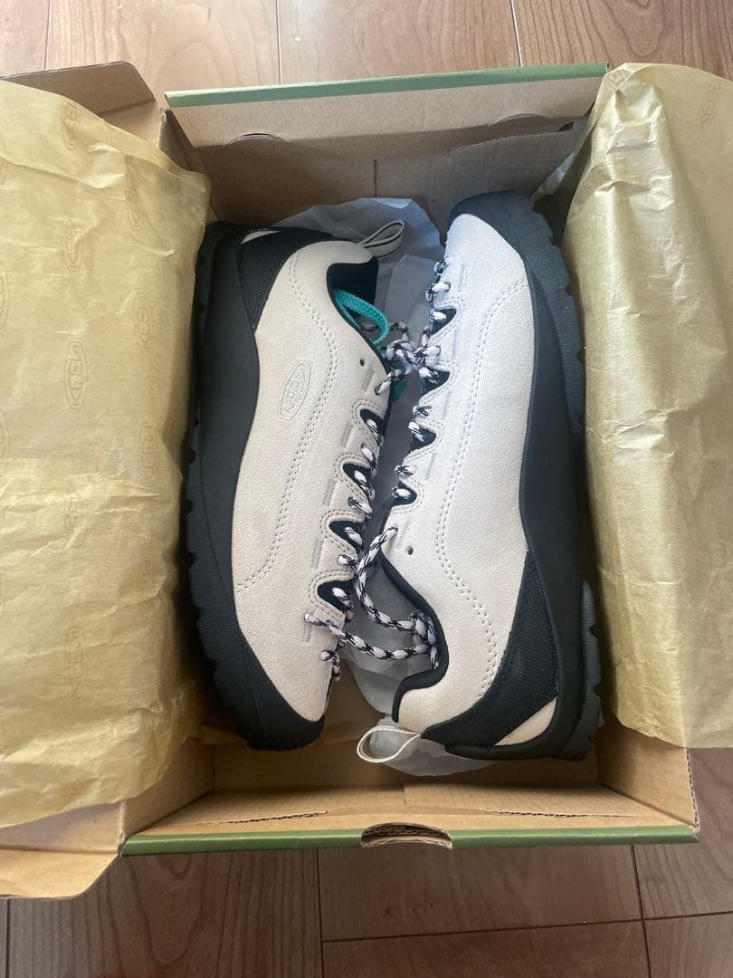 新品未使用　KEEN JASPER キーン　ジャスパー　限定カラー　レディース