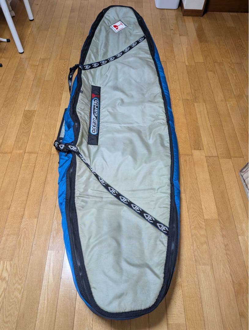 OCEAN&EARTHオーシャンアンドアースハードケース7'0ft 2〜3本用