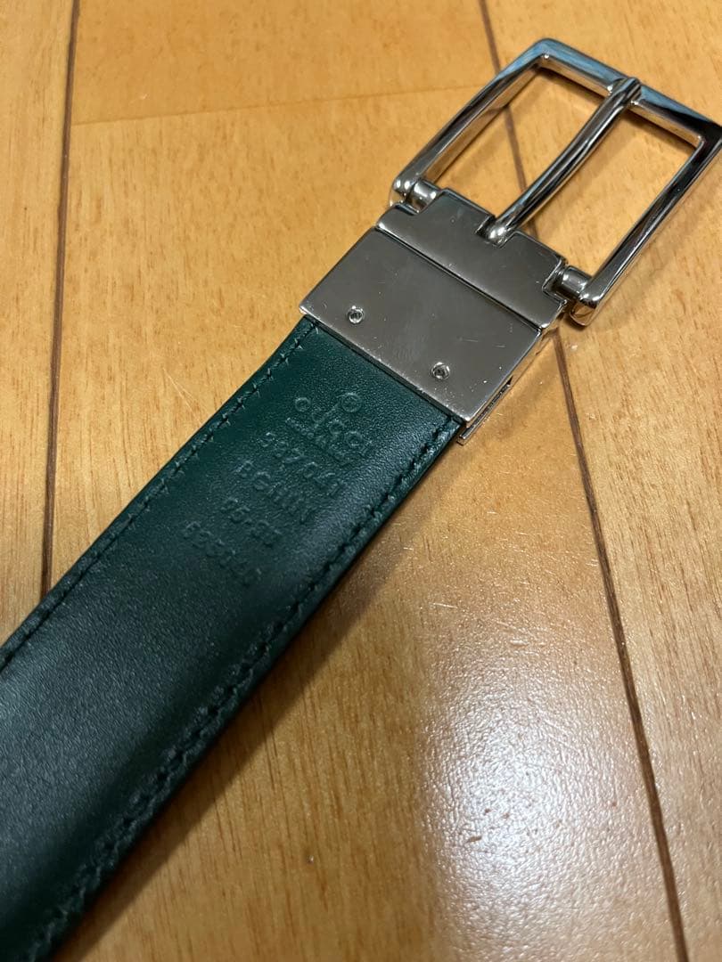 グッチ　メンズベルト　リバーシブル