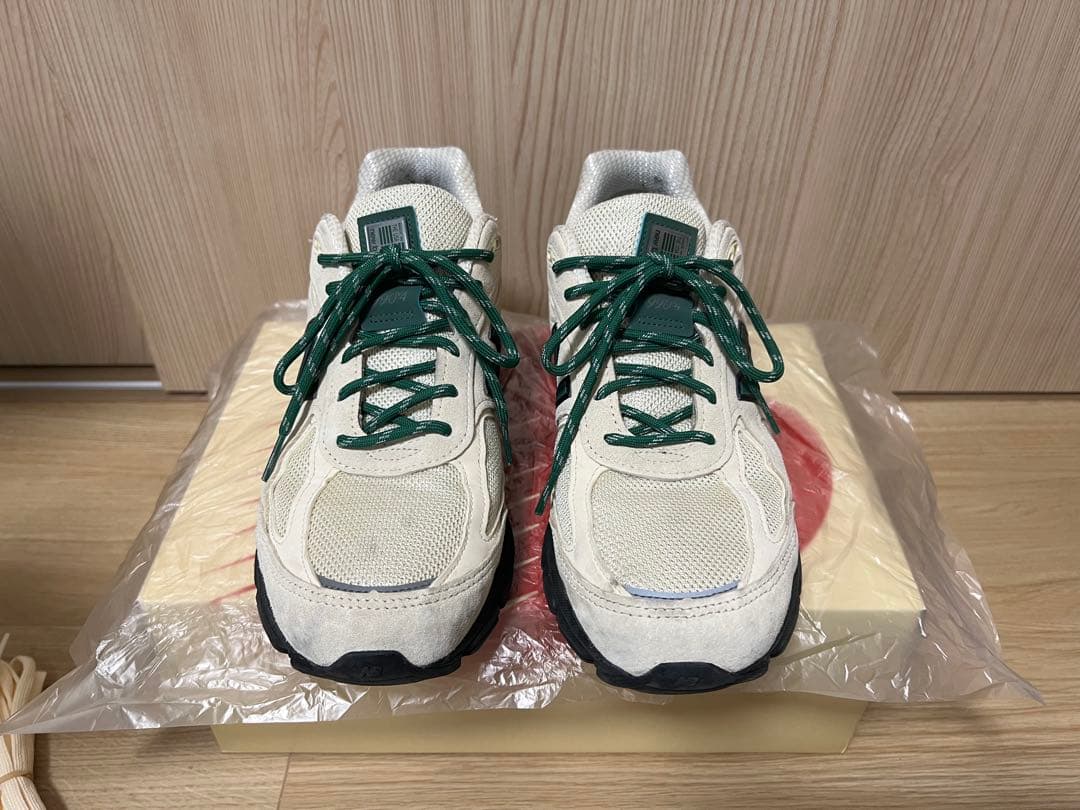 靴 New Balance 990V4 \"Macadamia Nut\"