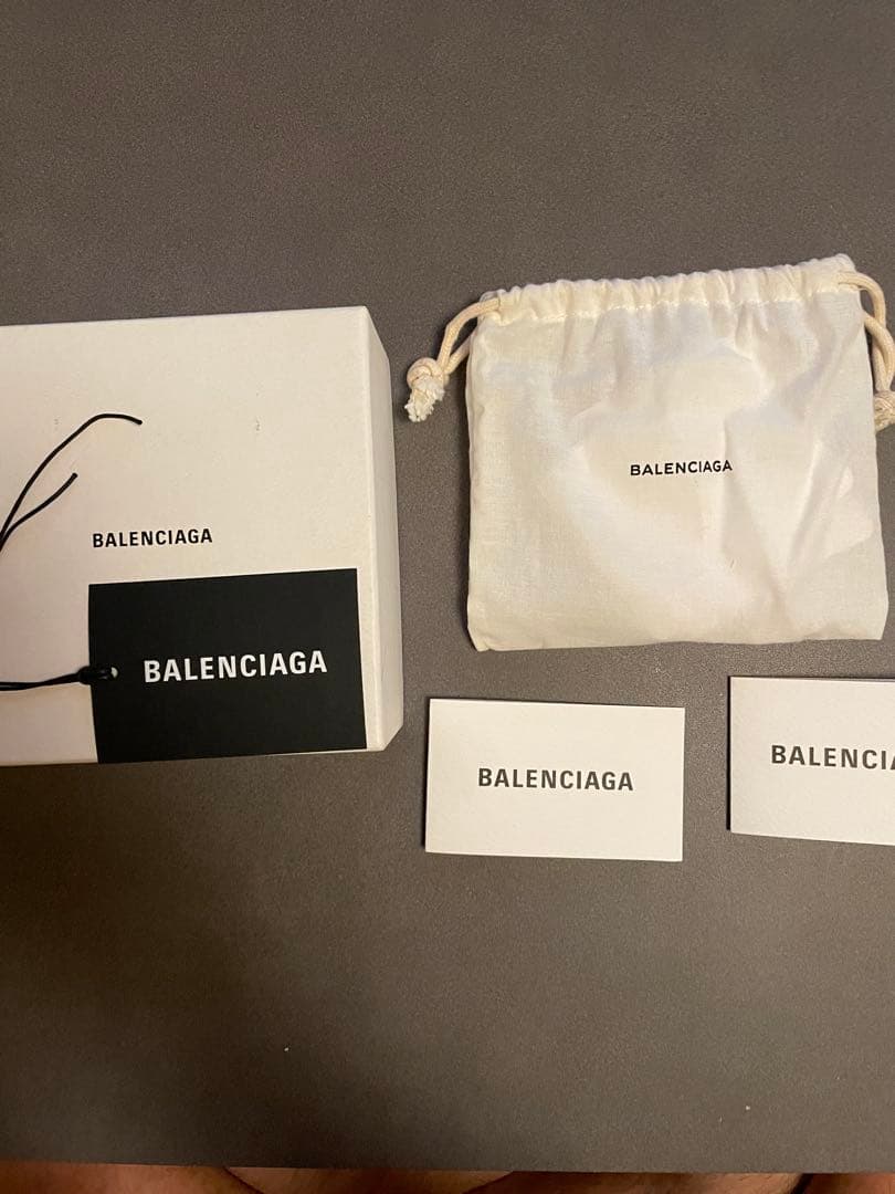 BALENCIAGA/バレンシアガ/ジップウォレット/財布/2つ折り