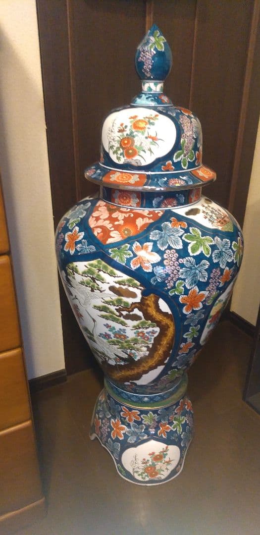 有田焼　大きな飾り壺