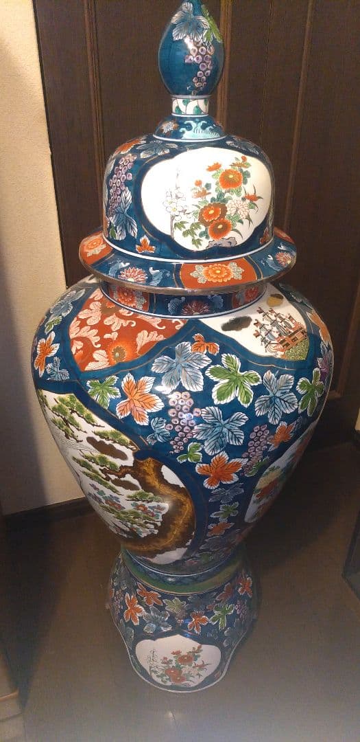 有田焼　大きな飾り壺