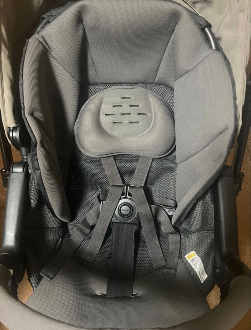 【軽量3.9kg】コンビ スゴカルエアー エッグショック MNベビーカー