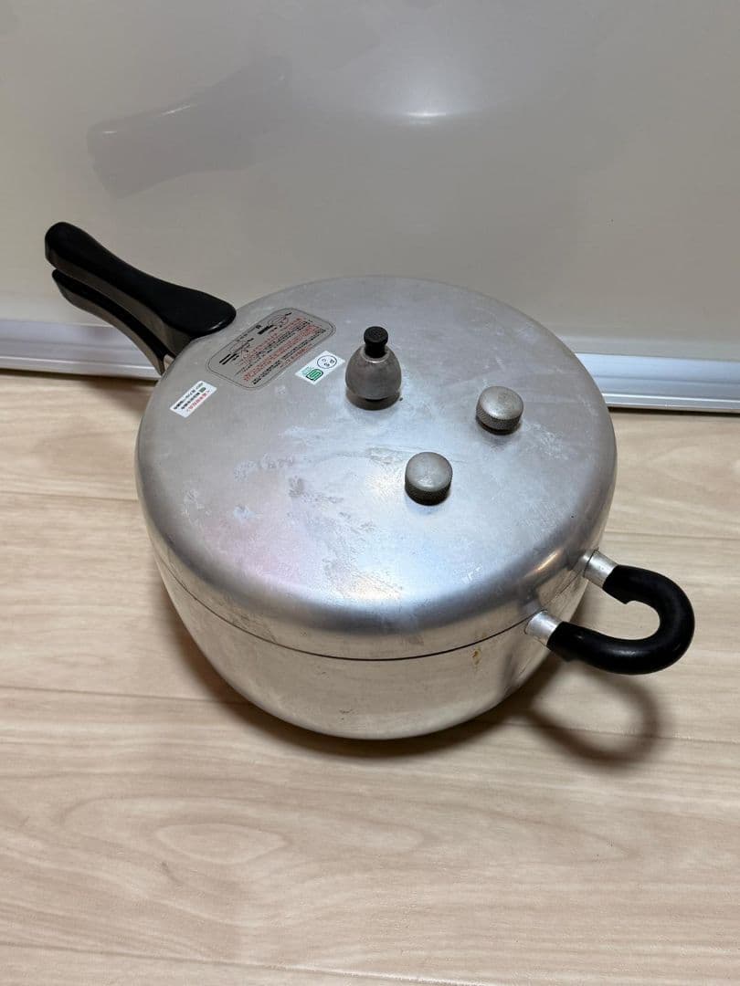 アルミ圧力鍋 シルバー PC-60A 動作確認済み