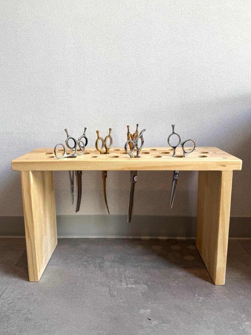 木製シザースタンド