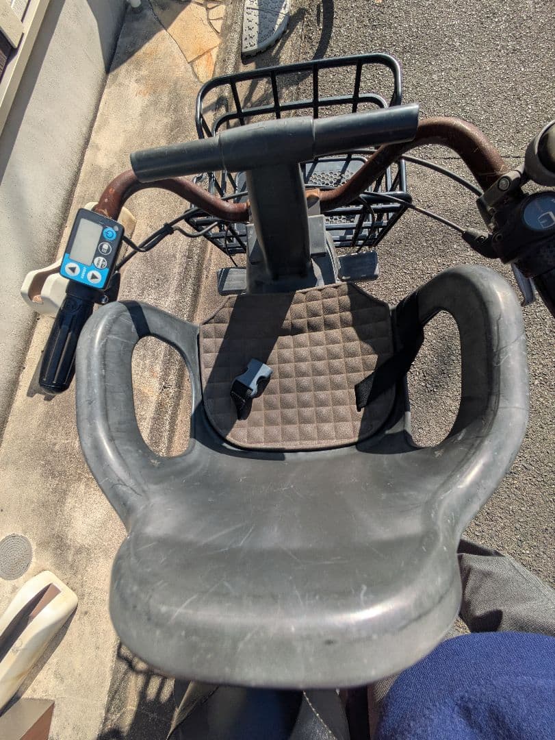 電動アシスト自転車　ヤマハ パスバビーアン20インチ 子供乗せ 赤色