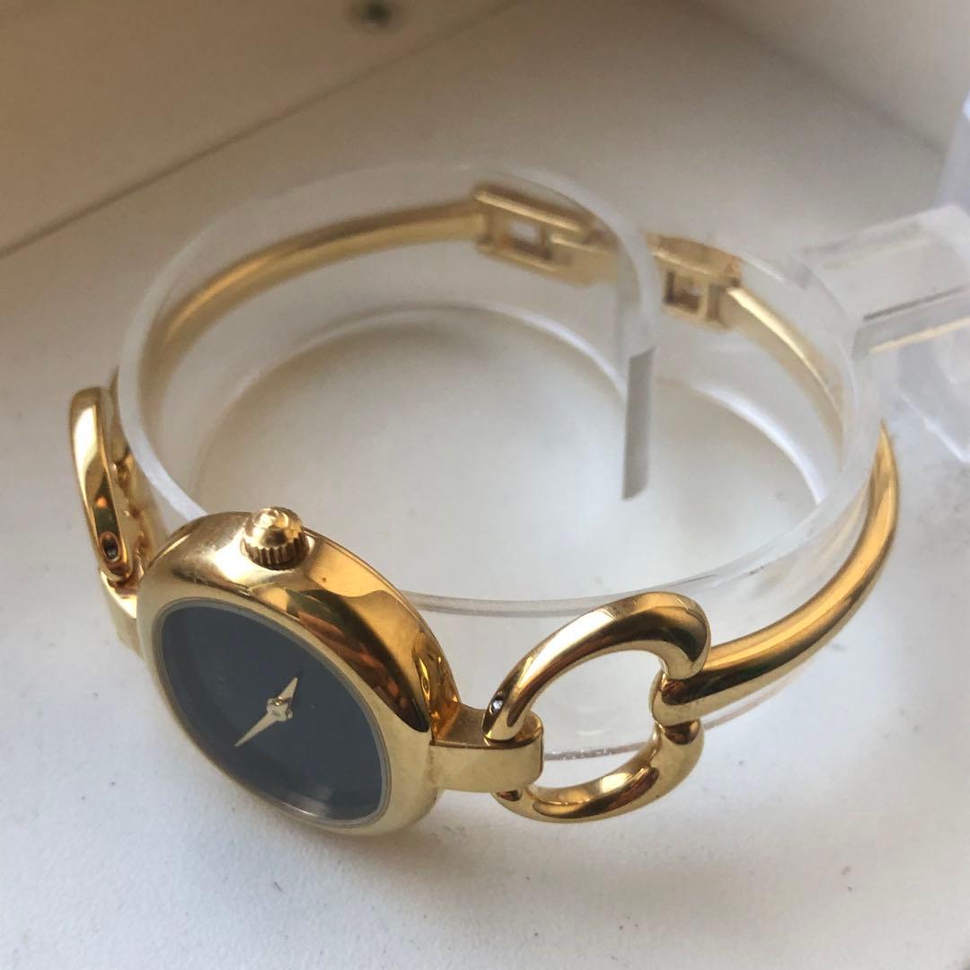 GUCCI 1600 電池新品　ゴールド 腕時計 チェーンリンクデザイン