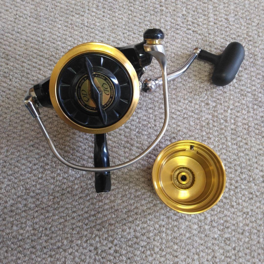 DAIWA WINDCAST 4000 フィッシングリール