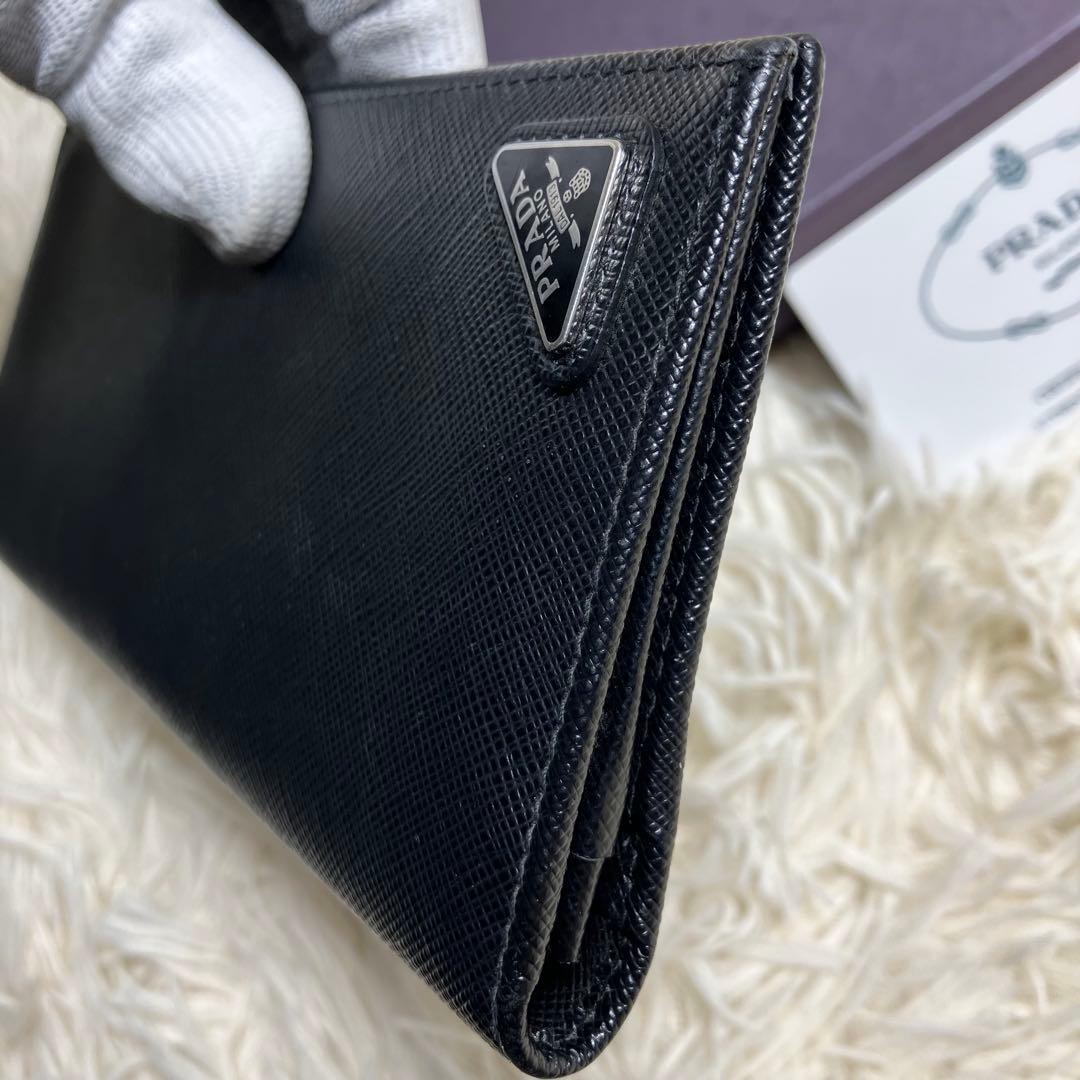 現行 プラダ ロングウォレット サフィアーノ 三角プレート IC内蔵