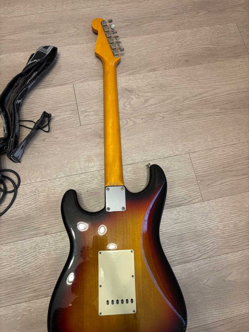 Fender Japan ストラトキャスター　Qシリアル