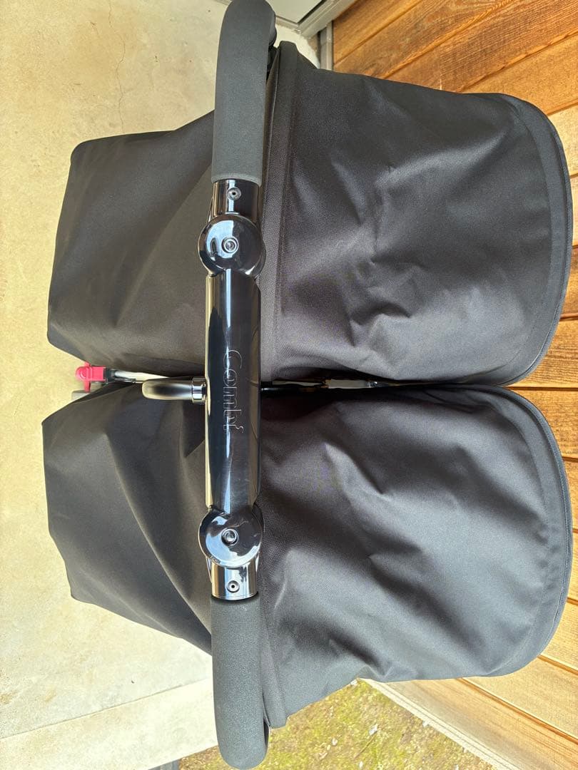 コンビ Combi ベビーカー ツインスピン ブラック 双子 2人乗りベビーカー