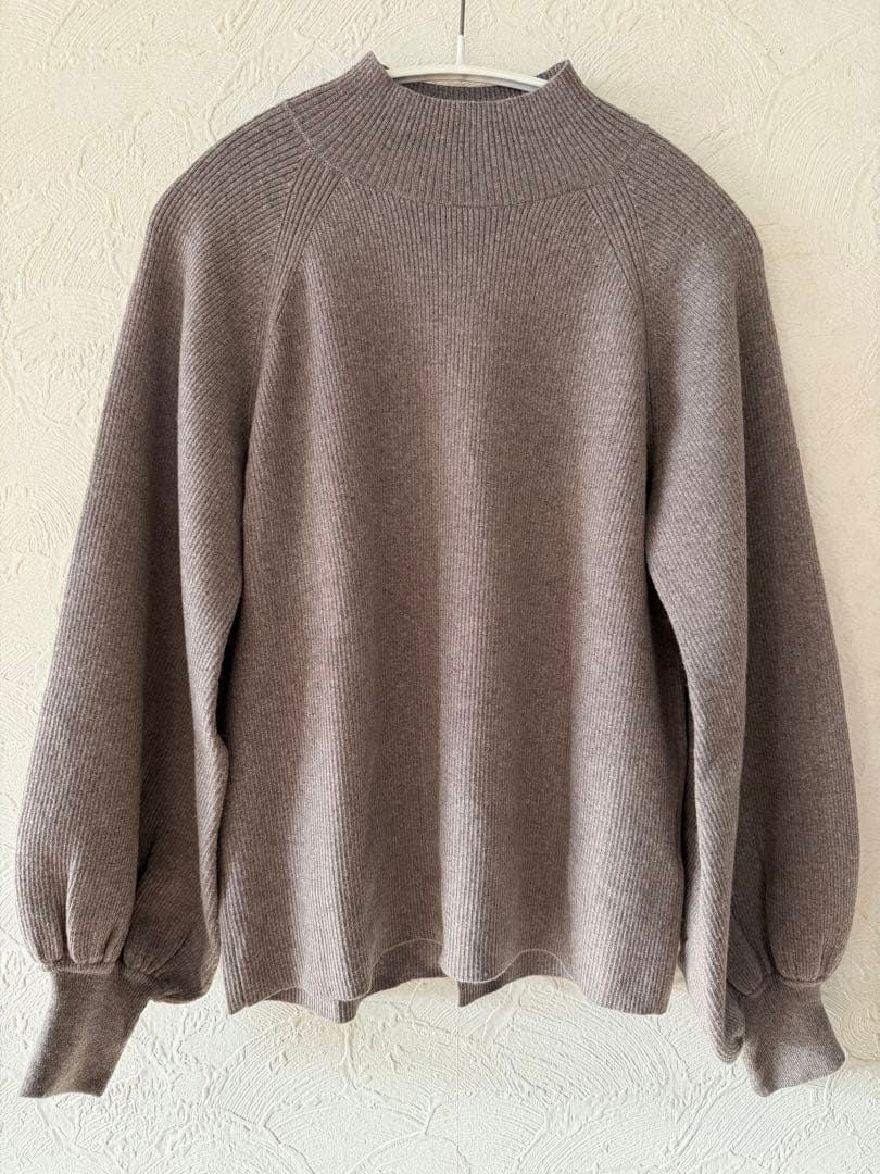 アドーア　セーター