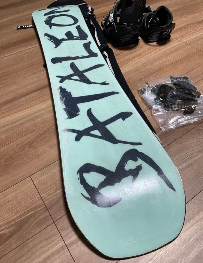 バタレオンスノーボード＋バートンビンディング2点セット　ソールカバー付属