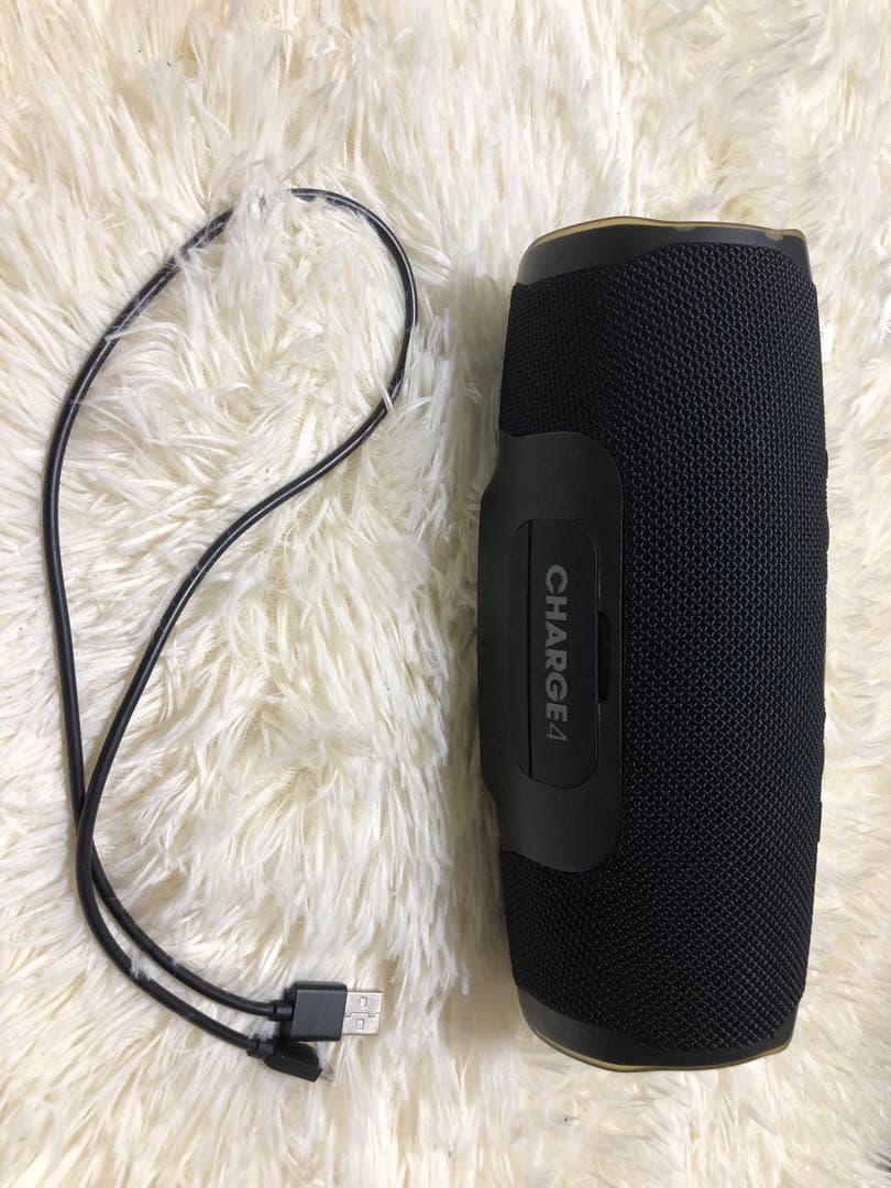 JBL Charge 4 ワイヤレススピーカー