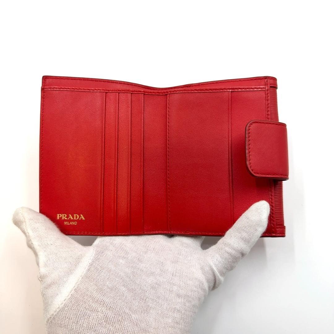 ◇プラダ◇リボン/コンパクトウォレット/二つ折り財布/レッド/ゴールド金具