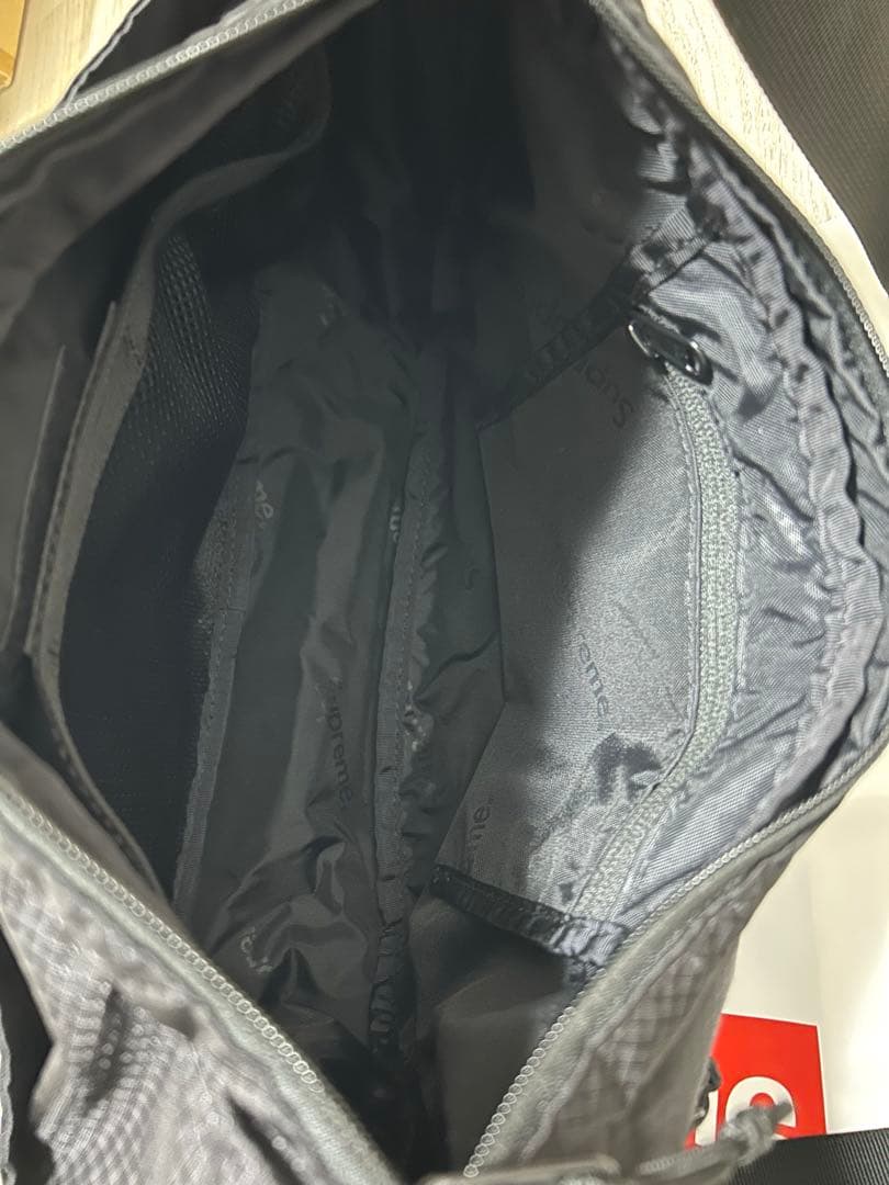 24H以内発送 完売品 超美品 22ss Small Messenger Bag