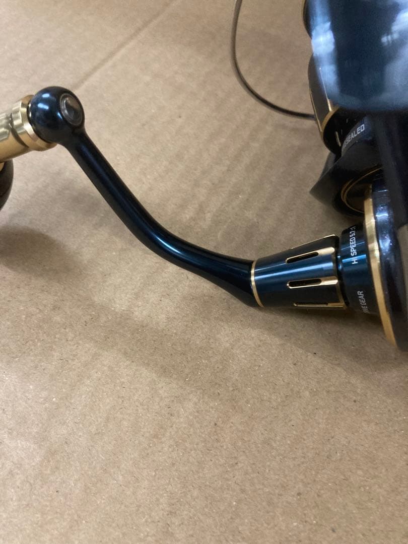 割引中！ステッカー屋さん 専用　23ソルティガ4000H 美品