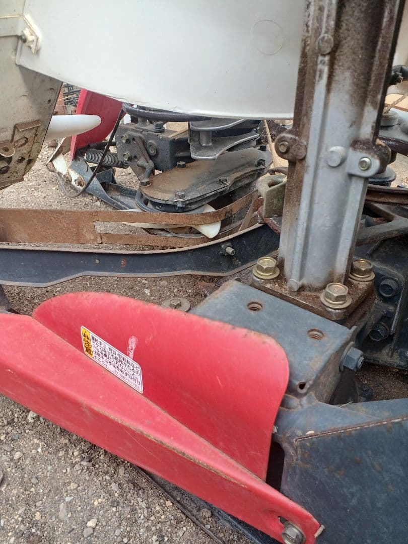 【中古】【エンジン動作確認済】三菱 MB210 バインダー