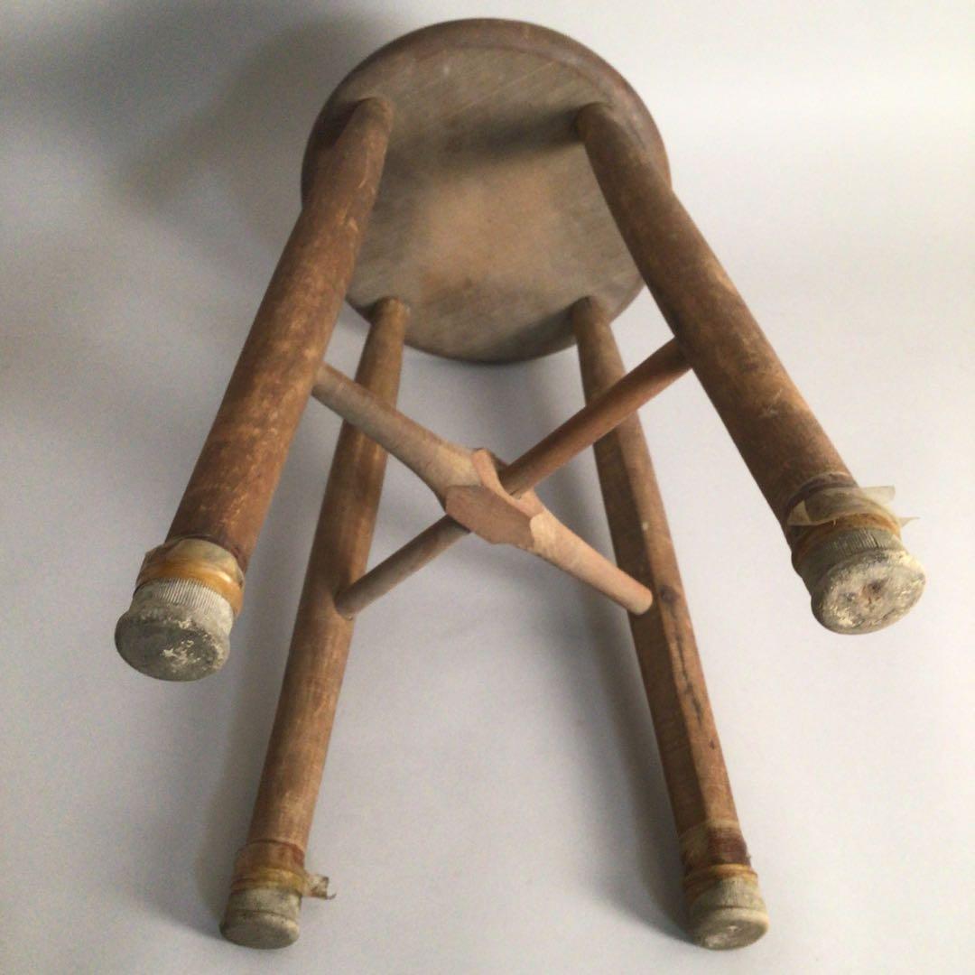 No4185 古道具　丸椅子　木製スツール　昭和　古家具　アンティーク　送料無料