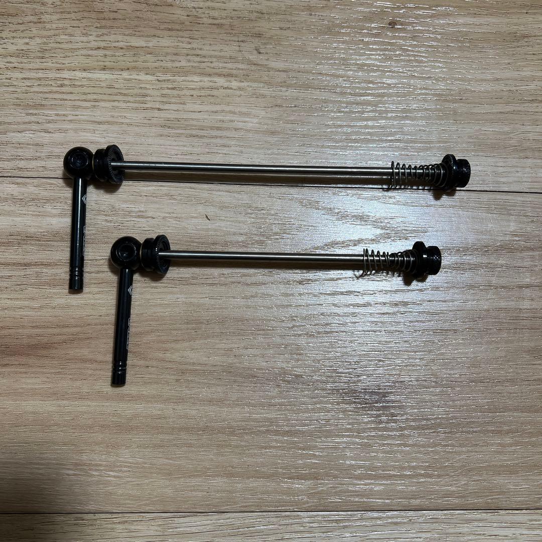 前後セットHunt カーボンホイール　45mm (リム・チューブラー)