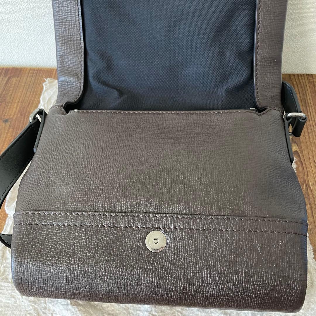 【美品】ルイヴィトン メッセンジャー PM ショルダーバッグ　ユタ　キャニオン