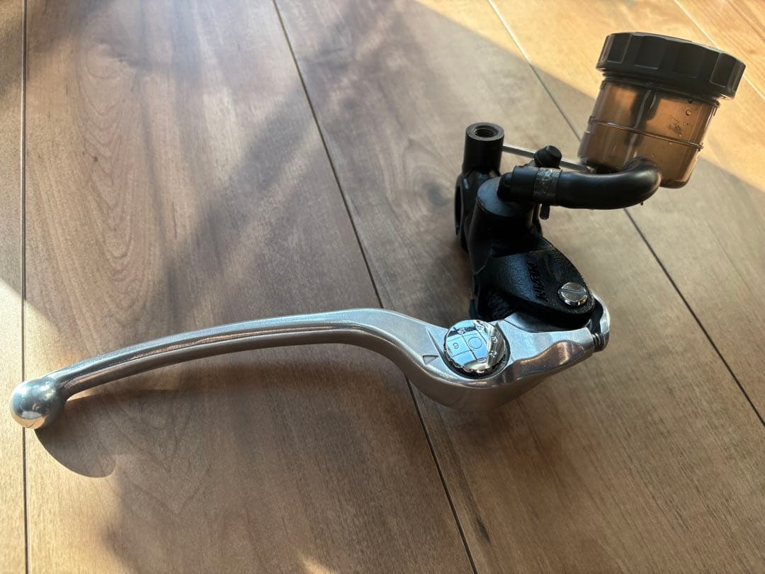 NISSIN ラジアルブレーキマスターシリンダーキット 縦型Φ19 95653