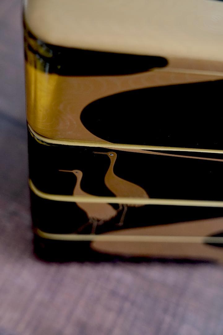 輪島塗　蒔絵師　庄峰　蓬莱蒔絵　四段重箱　重台付