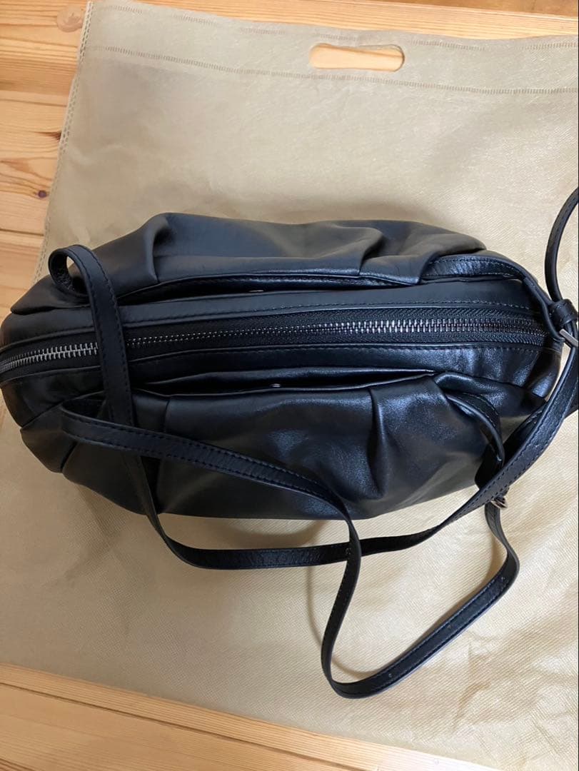 ear PAPILLONNER コロンボストンバック本革